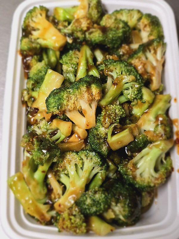 Broccoli w. Garlic Sauce